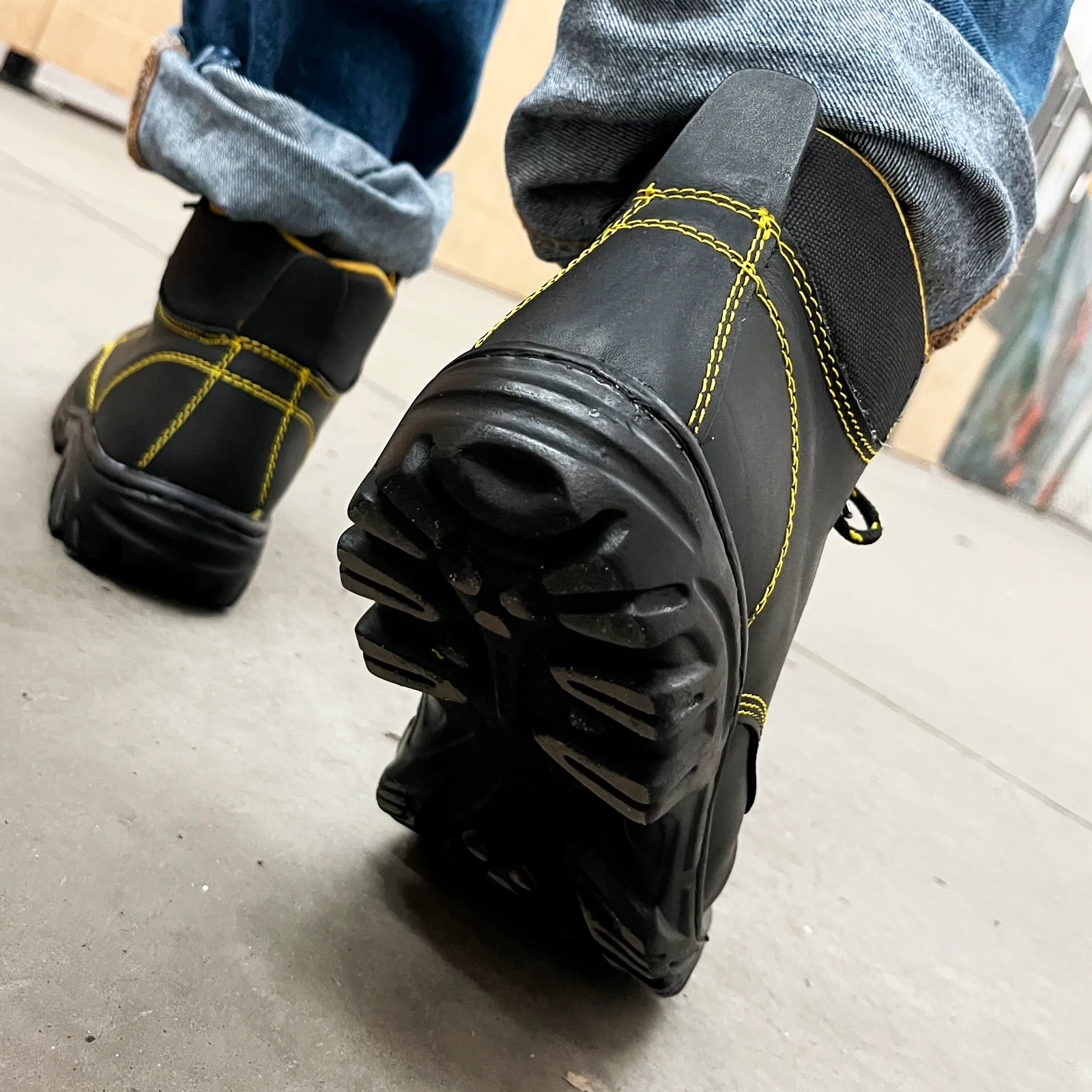 BOTA DE SEGURIDAD CON CASQUILLO LICA MOD.766-POL - Image 4